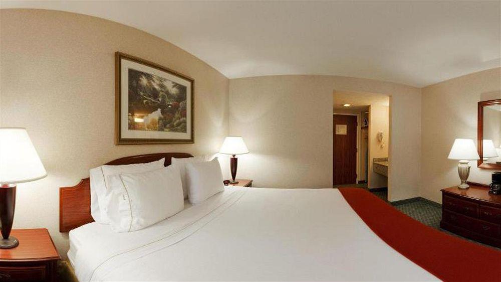 Keene Elm City Hotel, Ascend Hotel Collection Exterior foto