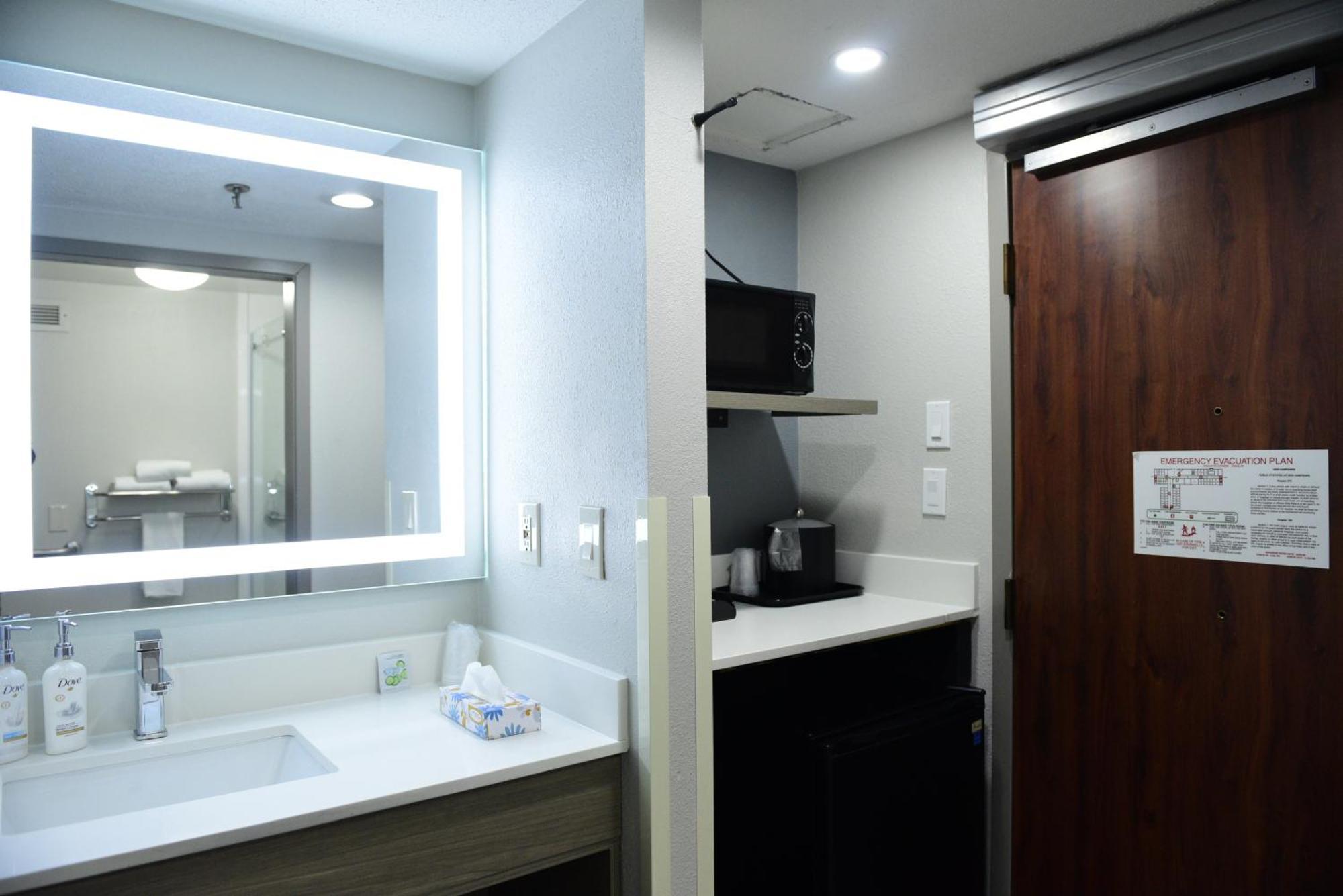 Keene Elm City Hotel, Ascend Hotel Collection Exterior foto