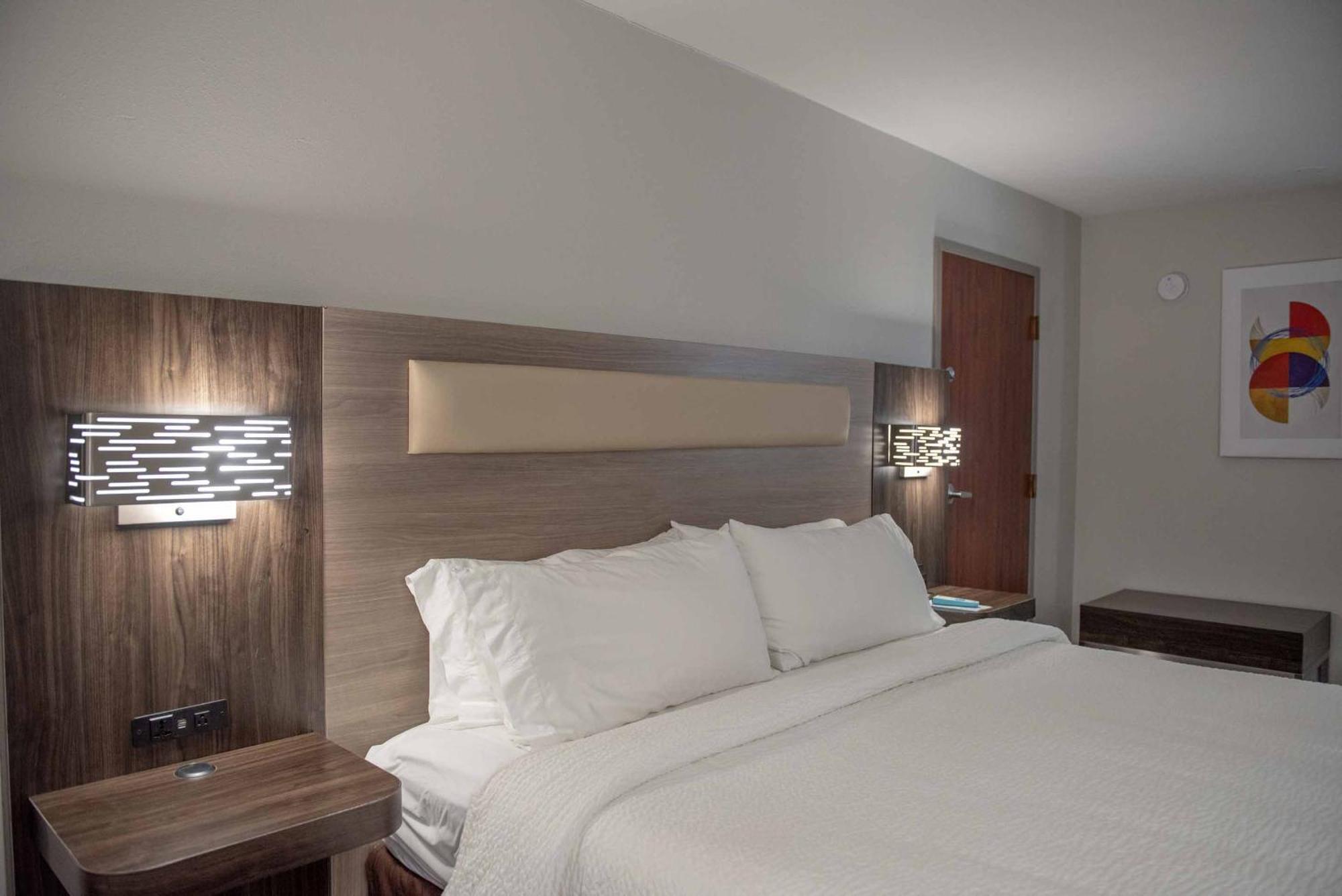 Keene Elm City Hotel, Ascend Hotel Collection Exterior foto